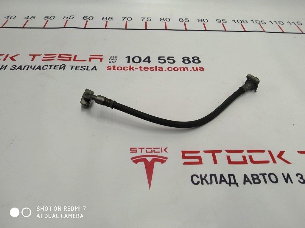 8 Brzdová hadice zadní levá Tesla model S, model S REST 6006356-00-D